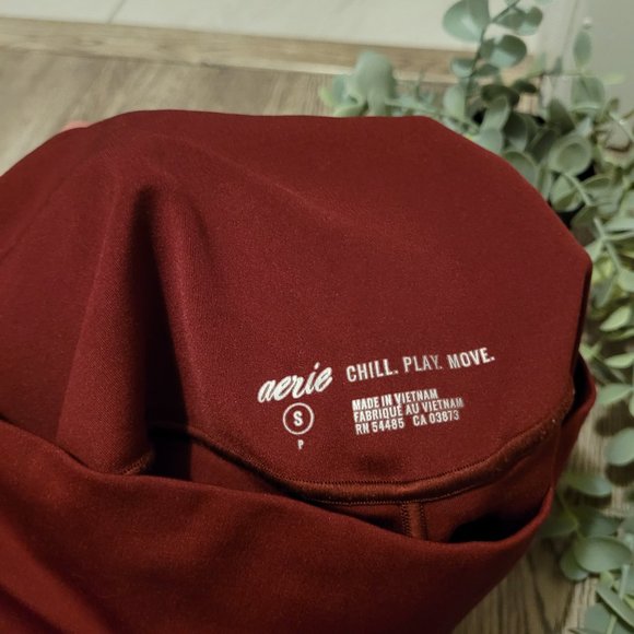 Aerie Real Me High Waisted Leggings Red - Picture 2 of 3